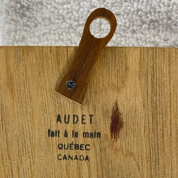 SOLD-Vintage Handmade Hand Carved Wood Notepad And Pen Holder - Picture 3 of 9